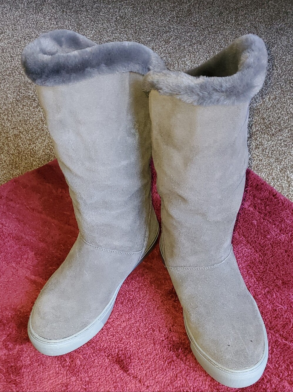 Skechers On The Go City 2 Gray Suede Faux Fur Winter Boots Goga Mat Sz 8